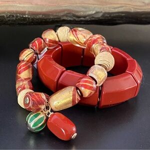 NWT Chico’s Resin & Raffia Bracelet Set